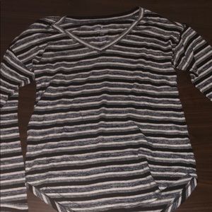 Soft & sexy long sleeve v-neck